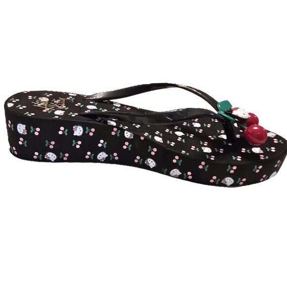 New in Box - Hello Kitty Womens Sandals Size 9, Black White Red Cherry - Picture 6 of 11